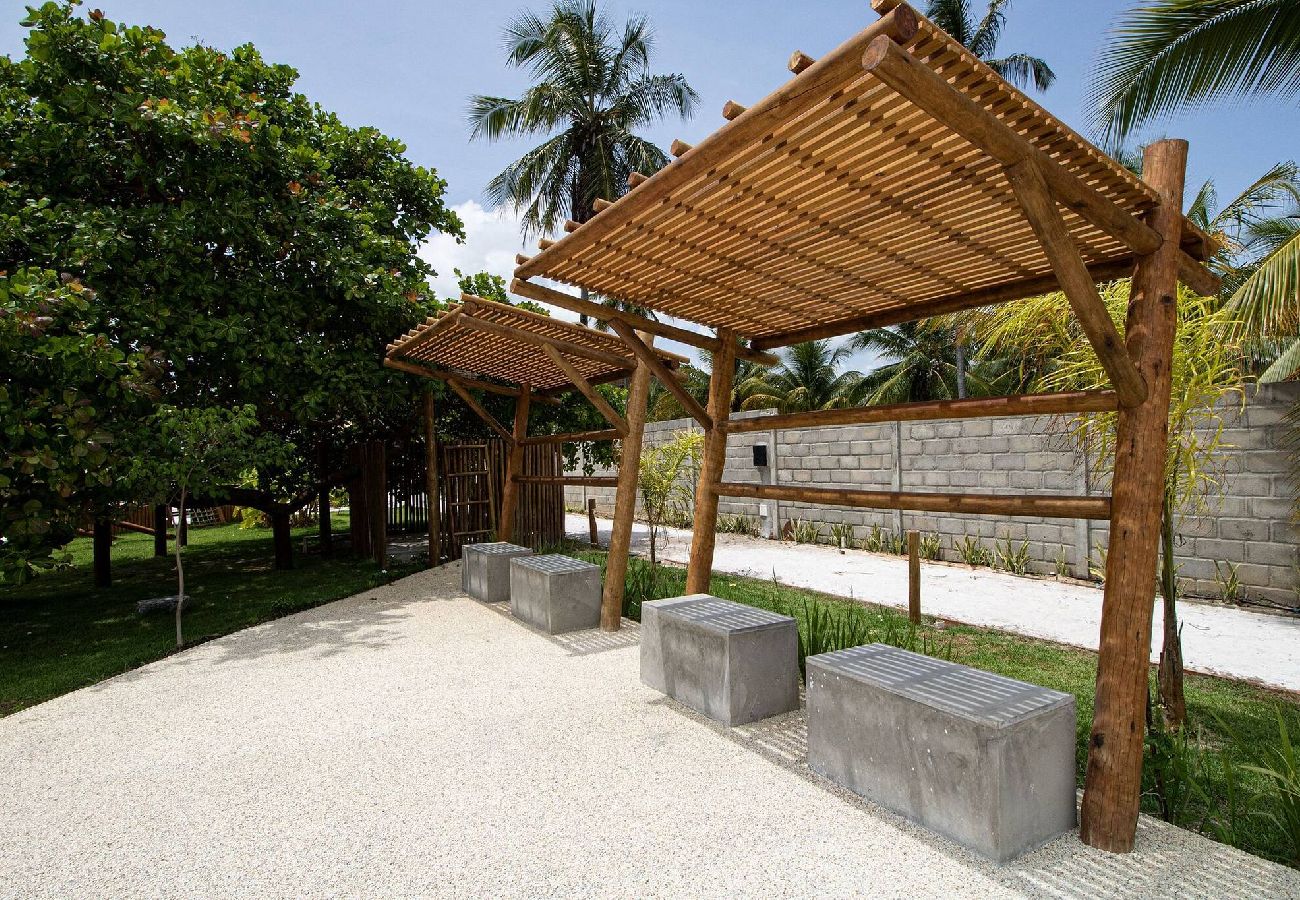 Casa em Passo de Camaragibe - OKA Milagres Cond. Beira Mar Casa Com Varanda