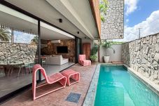 Casa em Porto de Pedras - Casa 3 Suítes Piscina e Hidro para... Casa em Porto de Pedras - Casa 3 Suítes Piscina e Hidro para...