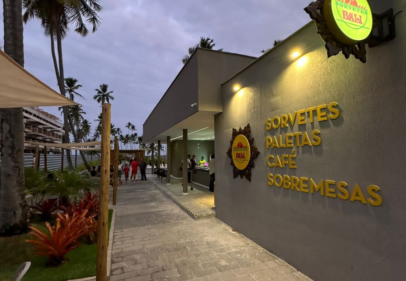 Apartamento em Maceió - Apto Pé na Areia com Piscina Privativa