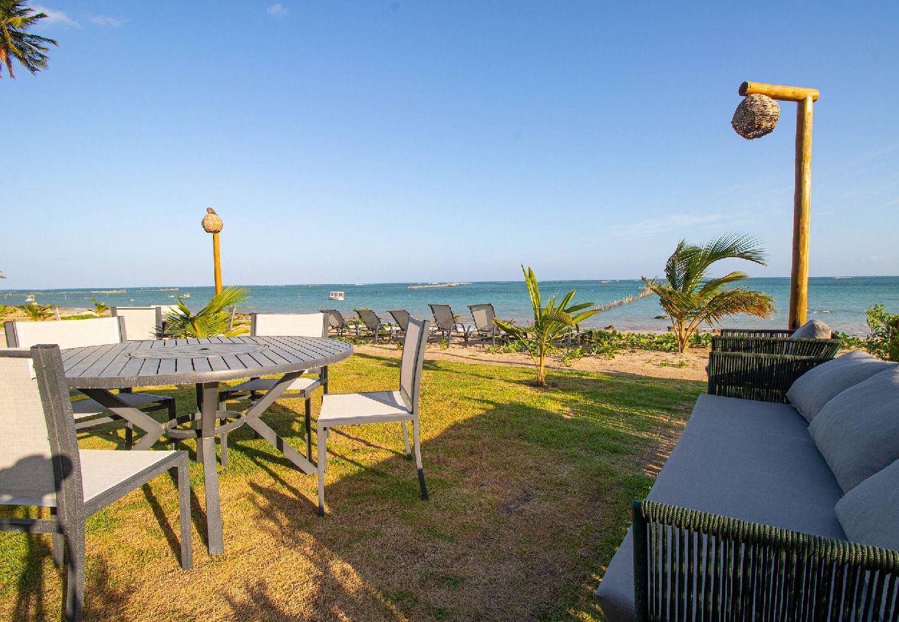 House in Passo de Camaragibe - OKA Milagres Cond. Seaside for 07 People 