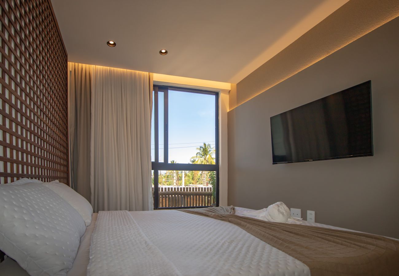 House in Porto de Pedras - Three-story house with 3 en-suite bedrooms, swimming pool and hot tub for up to 12 people