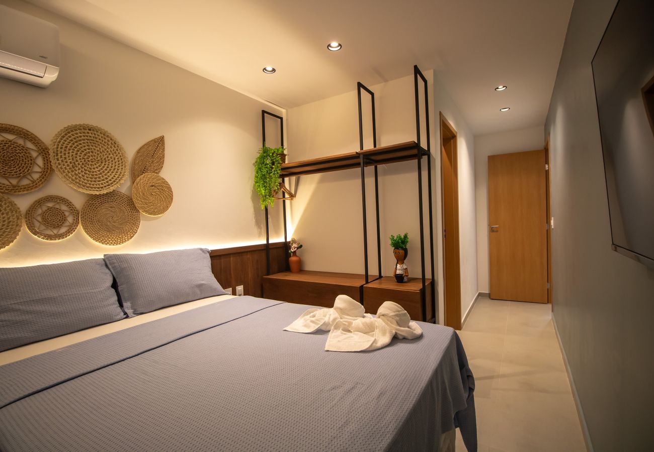 House in Porto de Pedras - Three-story house with 3 en-suite bedrooms, swimming pool and hot tub for up to 12 people