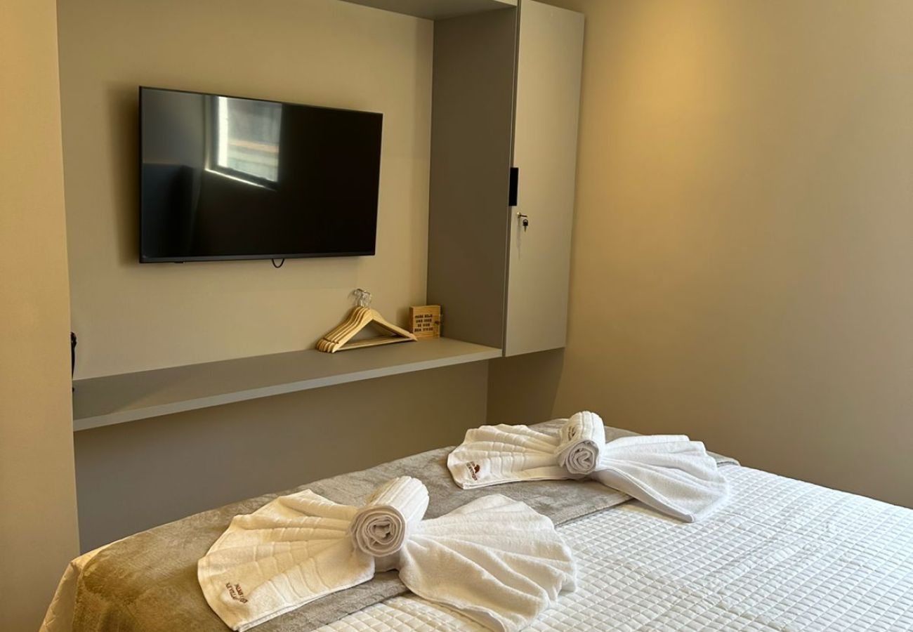 Apartment in Porto de Pedras - Apartment with Jacuzzi and Beach Access for 6 People