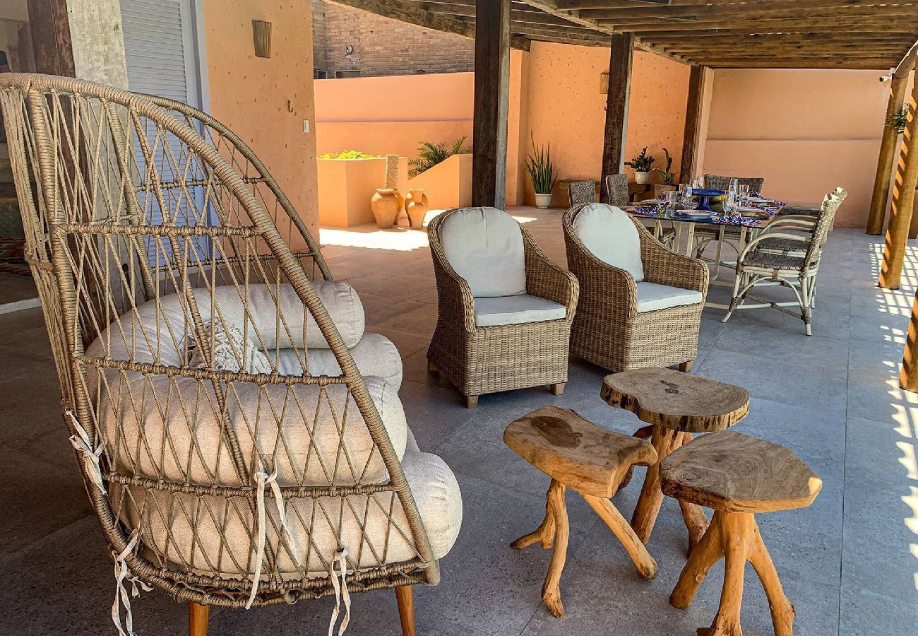 Casa en Barra de São Miguel - Casa Pé na Areia con 05 suites 
