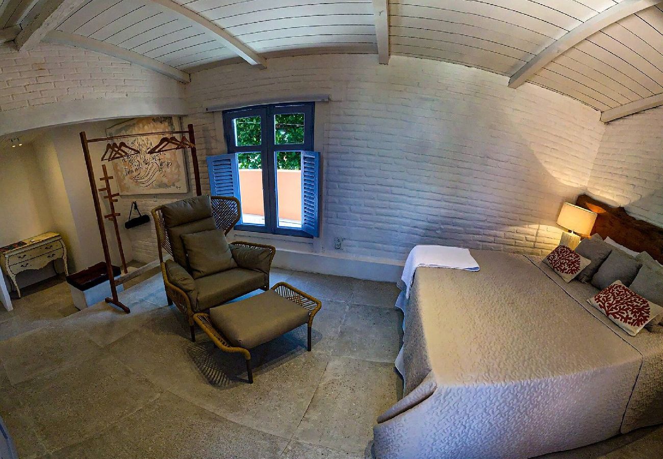Casa en Barra de São Miguel - Casa Pé na Areia con 05 suites 