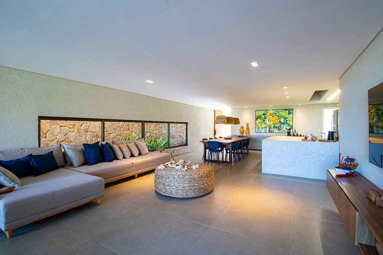 Seaside House in Milagres for 13 People