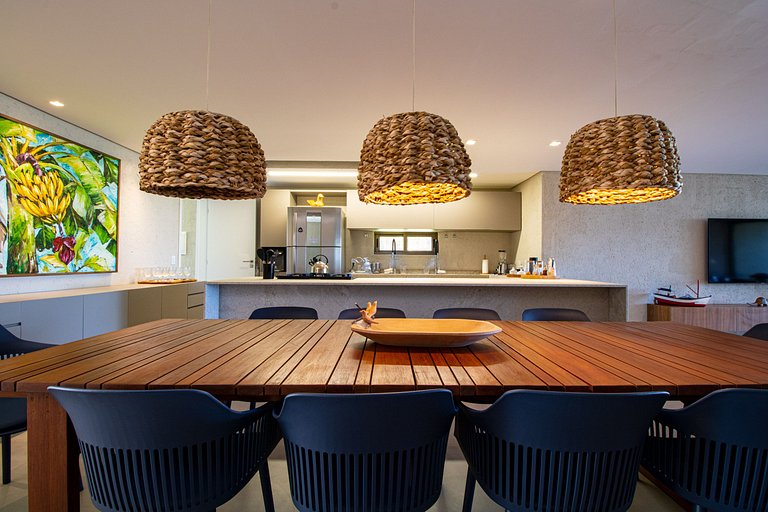 Seaside House in Milagres for 13 People