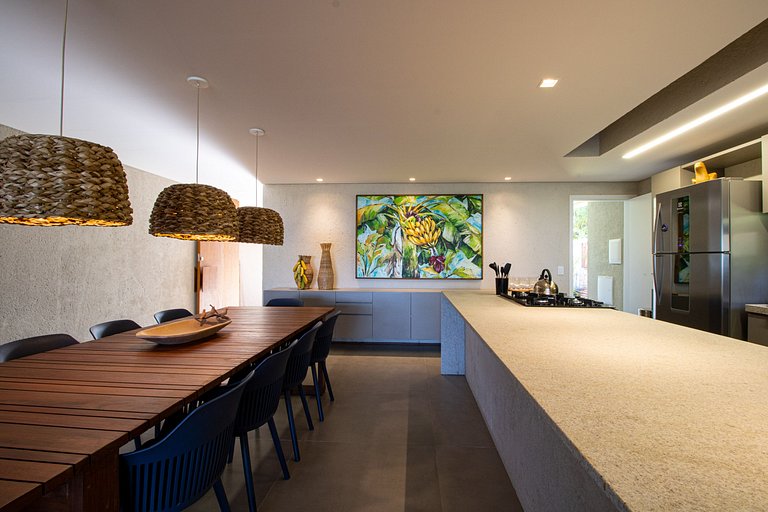 Seaside House in Milagres for 13 People