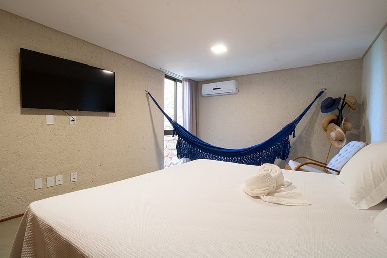 Seaside House in Milagres for 13 People
