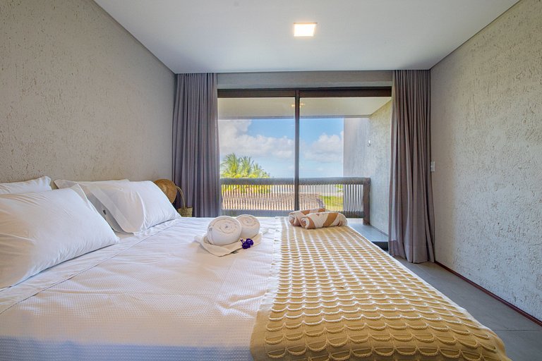 Seaside House in Milagres for 13 People