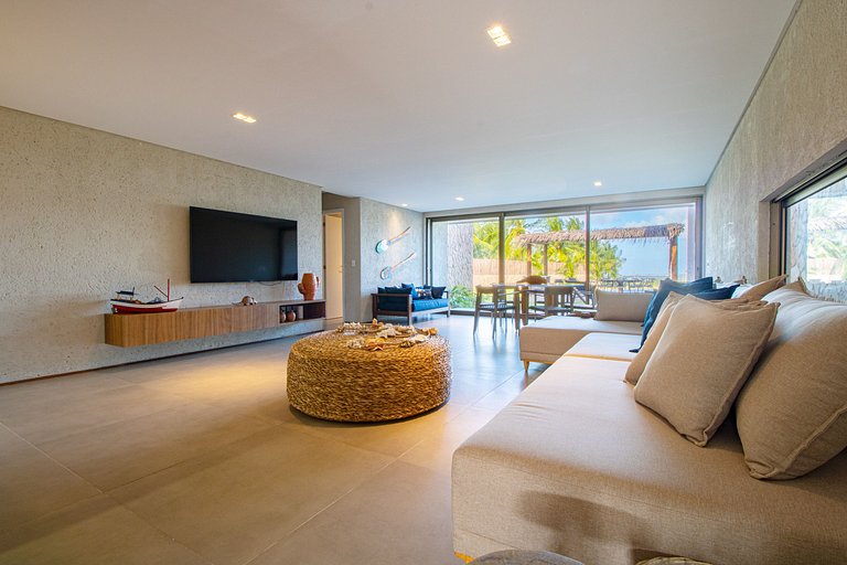 Seaside House in Milagres for 13 People