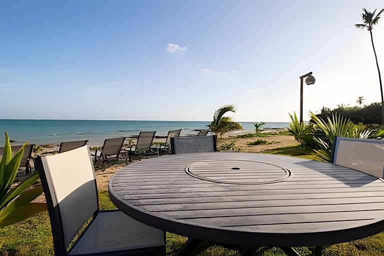 Oka Milagres Beachfront Condo for 8 People by MME