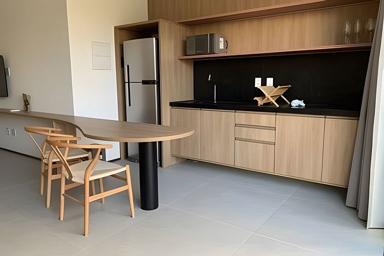 Studio Cond. Acesso a Praia Para 04 Pessoas