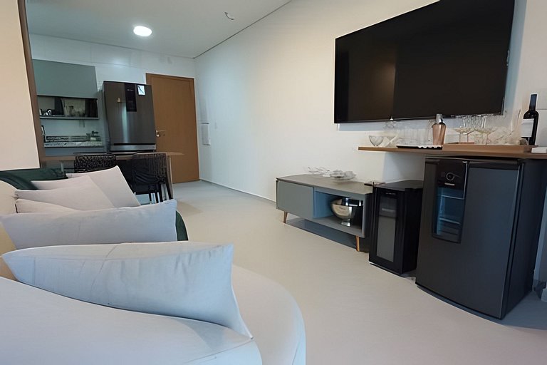 Apto Pé na Areia com Piscina Privativa