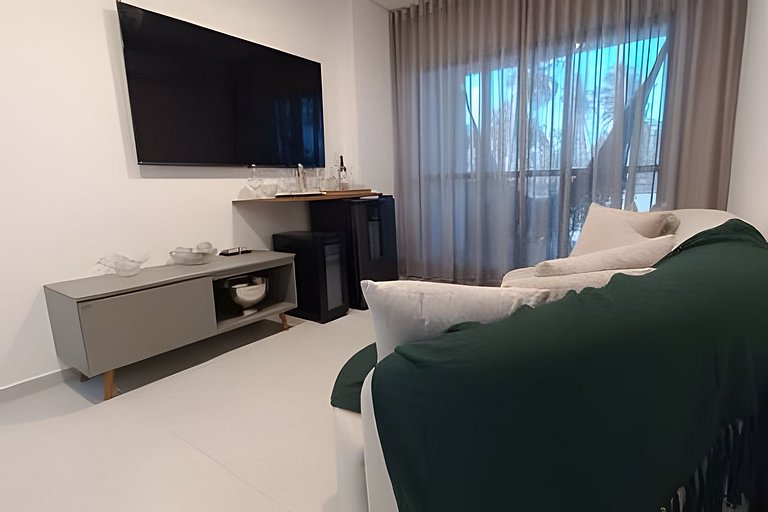 Apto Pé na Areia com Piscina Privativa