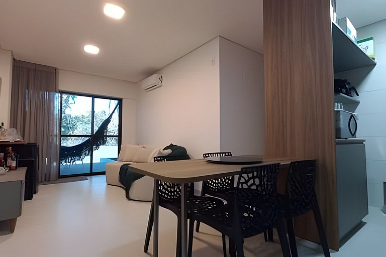 Apto Pé na Areia com Piscina Privativa