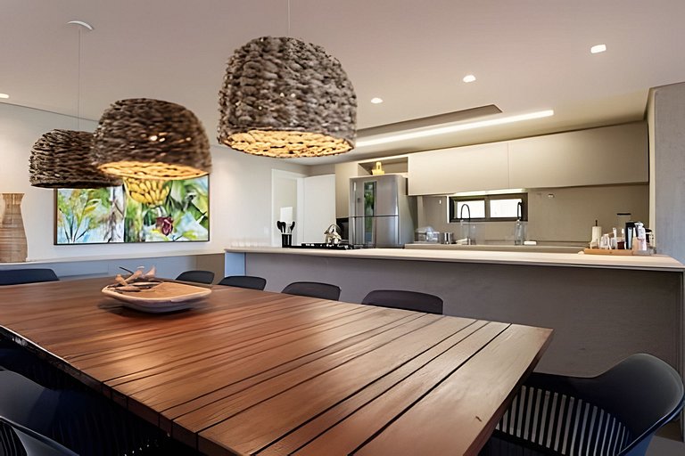 Seaside House in Milagres for 13 People