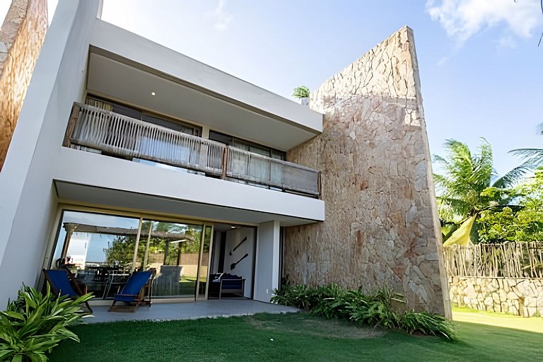 Seaside House in Milagres for 13 People