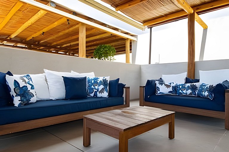 Seaside House in Milagres for 13 People