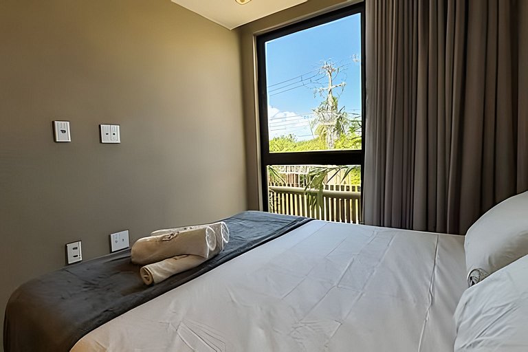 House 3 Suite Pool and Hot Tub for up to 9 people