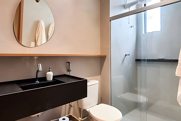 Casa 3 Suítes Piscina e Hidro para até 9 pessoas by MME