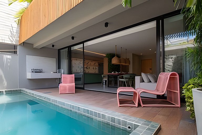 Casa 3 Suítes Piscina e Hidro para até 9 pessoas