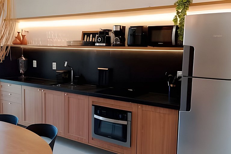 Duplex em Condomínio à 150m da praia para 06 pesso