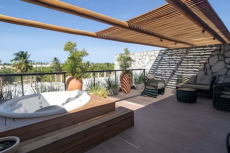 Triplex 3 Suítes Piscina e Hidro para até 12 pesso