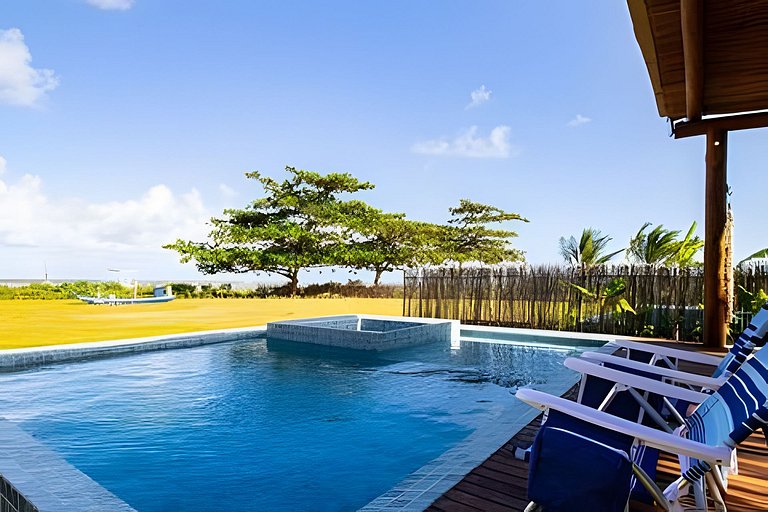 Seaside House in Milagres for 13 People