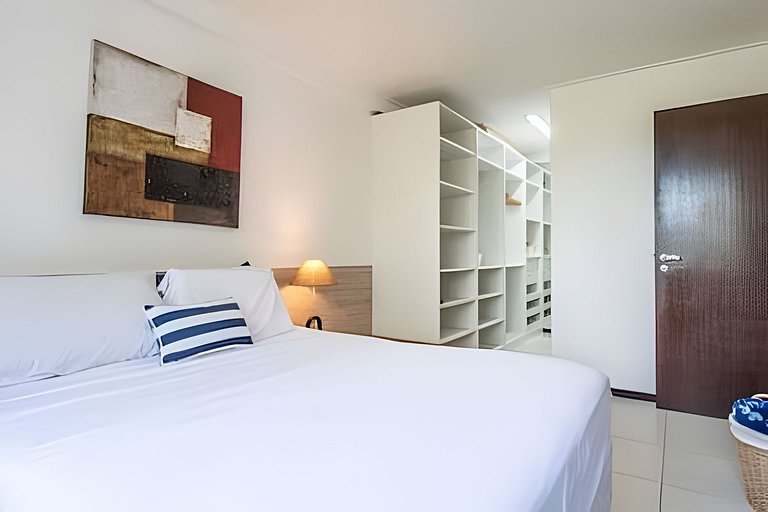 Apartamento Cond Pé na Areia com Varanda by MME