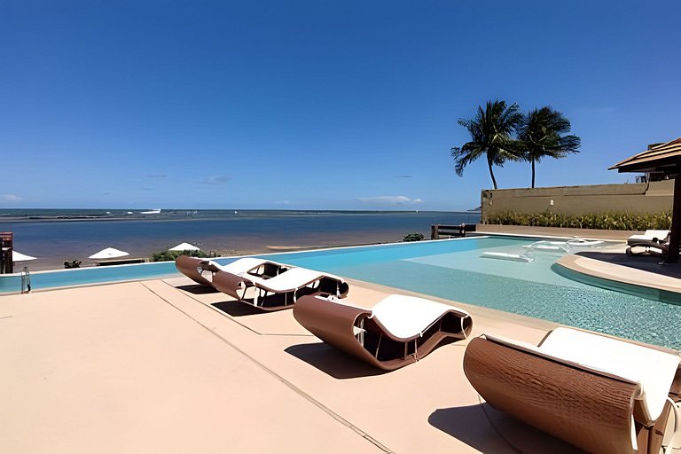 Apartamento Cond Pé na Areia com Varanda by MME