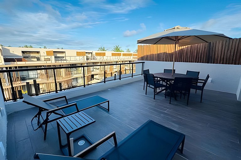 Duplex Apartment with Beach Access for 6 People