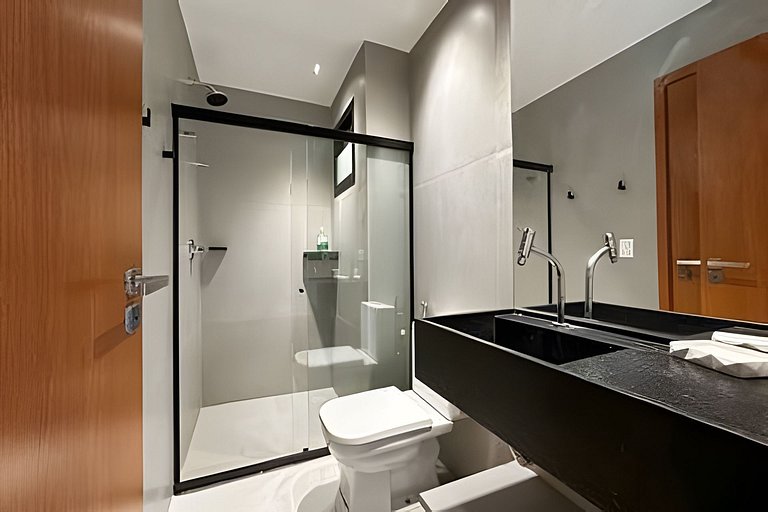 Duplex Apartment with Beach Access for 5 People