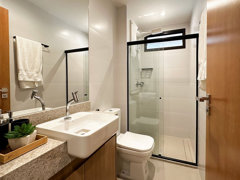 Apto 6 Pessoas 200m da praia e Piscina Vista Mar